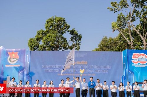 TP.HCM sẽ thực hiện 90 'Đường cờ Tổ quốc' trong Tháng Thanh niên