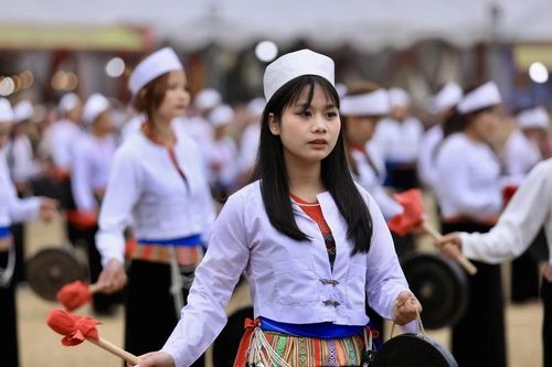 Lễ hội truyền thống: Tiềm năng lớn để phát triển công nghiệp văn hóa
