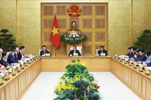 Thủ tướng chủ trì tọa đàm với các doanh nghiệp Hoa Kỳ