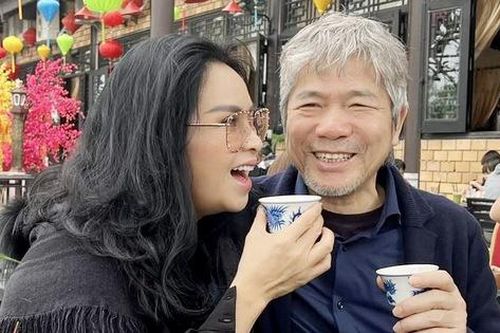 'Người đàn bà hát' với hạnh phúc muộn bên chồng là bác sĩ