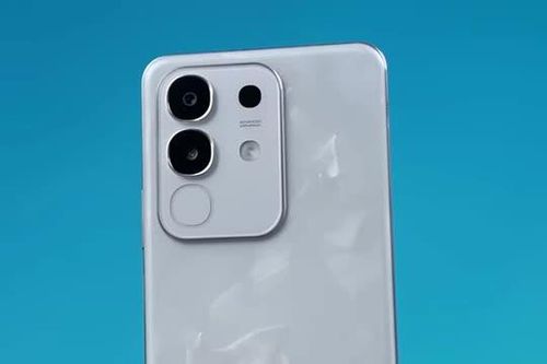 Trên tay Vivo Y29 4G: Chống nước, pin 6.500 mAh, tích hợp AI, giá từ 6,49 triệu đồng tại VIệt Nam