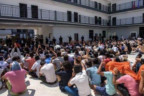 Campuchia trao trả hàng trăm người Thái Lan và Indonesia sau chiến dịch truy quét lừa đảo