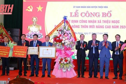 Thiệu Ngọc công bố quyết định công nhận xã đạt chuẩn nông thôn mới nâng cao