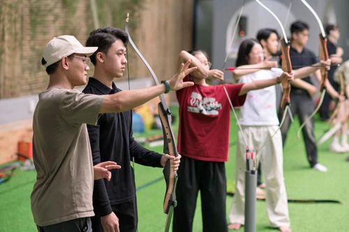 Rèn luyện thể thao với môn bắn cung