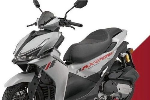 QJMotor AX200S: Mẫu xe ga thể thao giá rẻ từ Trung Quốc