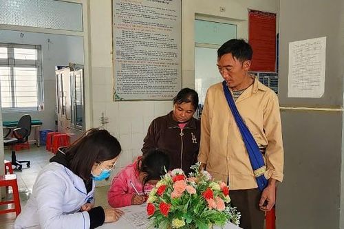 Nâng cao chất lượng khám chữa bệnh phục vụ nhân dân