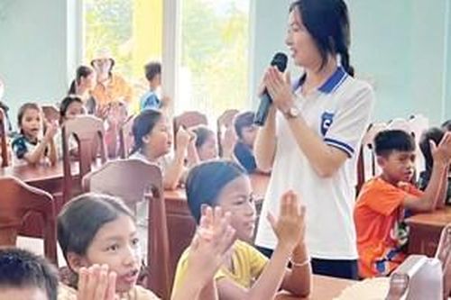 Yêu thương còn mãi