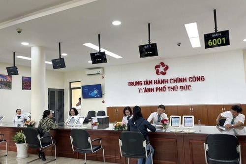 Nghị định mới của Chính phủ: Ủy ban nhân dân cấp huyện có không quá 10 phòng