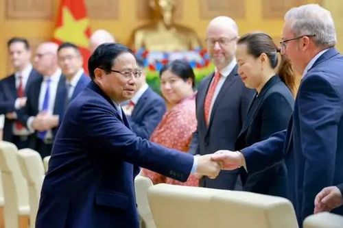 Thủ tướng đề nghị doanh nghiệp Hoa Kỳ thực hiện 'ba cùng'