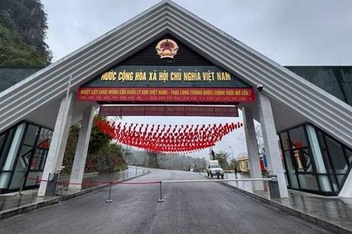 Mở cửa khẩu song phương Lý Vạn (Việt Nam) - Thạc Long (Trung Quốc)