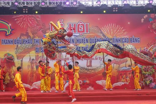 Lễ hội tranh đầu pháo thị trấn Quảng Uyên