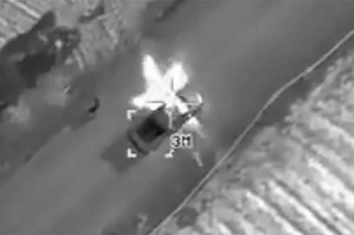 Xem tên lửa tuyệt mật của Mỹ tiêu diệt gọn mục tiêu khủng bố tại Syria