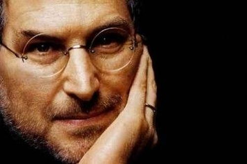 Hành trình tìm mẹ ruột của Steve Jobs