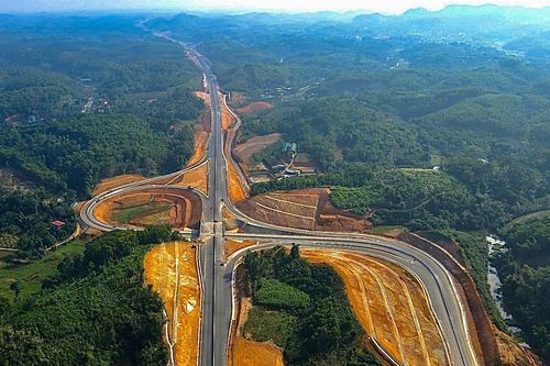 Lập 7 đoàn kiểm tra gỡ khó cho các dự án giao thông trọng điểm