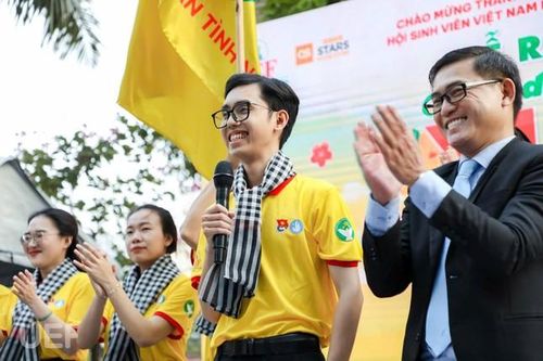 Hành trình chinh phục Giải thưởng 'Sao Tháng Giêng' của nam sinh trường ĐH Kinh tế - Tài chính TP. HCM