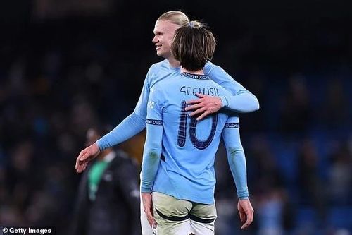 Chùm ảnh: Man City nhọc nhằn vào tứ kết FA Cup