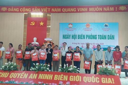 'Ngày hội Biên phòng toàn dân' giữa đại ngàn Yok Đôn