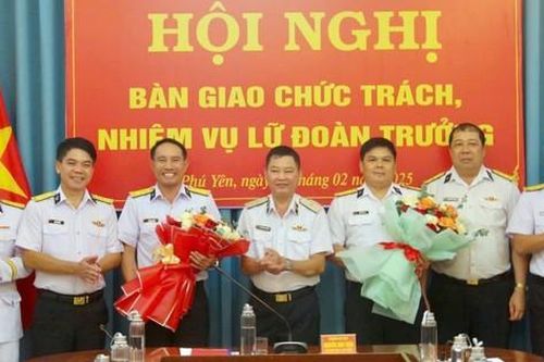 Trung tá Vũ Dũng Chính giữ chức vụ Lữ đoàn trưởng Lữ đoàn tên lửa bờ 682