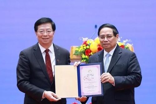 Đại học Thanh Hoa, Trung Quốc tặng Thủ tướng Phạm Minh Chính danh hiệu 'Giáo sư danh dự'