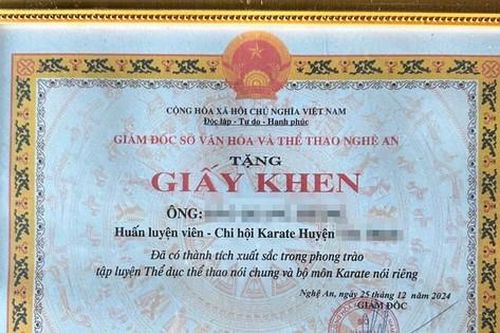 Xác minh vụ việc nghi làm giả giấy khen của Giám đốc Sở
