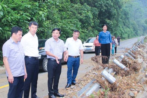 UBND tỉnh Nghệ An phê bình 34 sở, ngành, huyện, chủ đầu tư