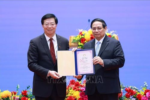 Thủ tướng Phạm Minh Chính nhận danh hiệu 'Giáo sư danh dự' Đại học Thanh Hoa