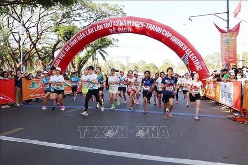Giải Việt dã chào mừng kỷ niệm 50 năm Ngày chiến thắng Buôn Ma Thuột