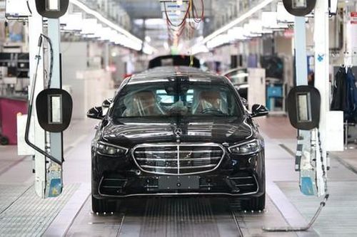 Mercedes-Benz cắt giảm nhân sự tại Trung Quốc