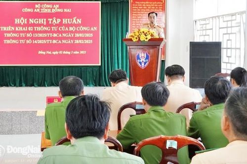 Tập huấn nghiệp vụ đăng ký xe máy, ô tô cho công an cấp xã tại Đồng Nai
