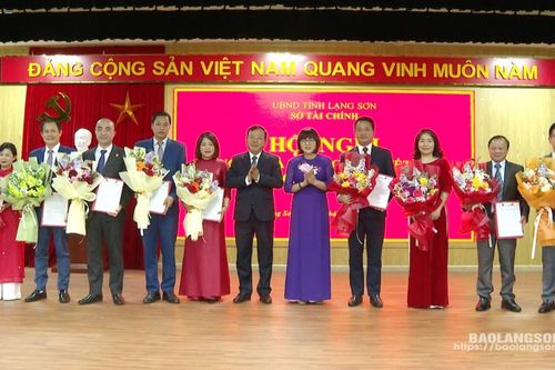 Sở Tài chính công bố quyết định về sắp xếp tổ chức bộ máy và công tác cán bộ