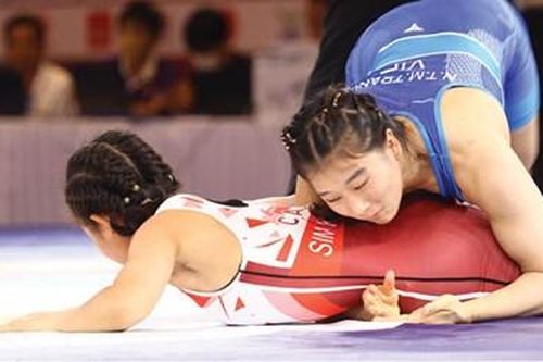 Trăn trở với 'mỏ vàng' môn vật