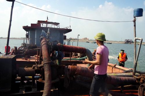 Nam Định: Quyết liệt trong công tác quản lý để đảm bảo khai thác cát bền vững