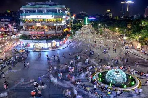 Phố đi bộ Hồ Gươm - Điểm hẹn cuối tuần