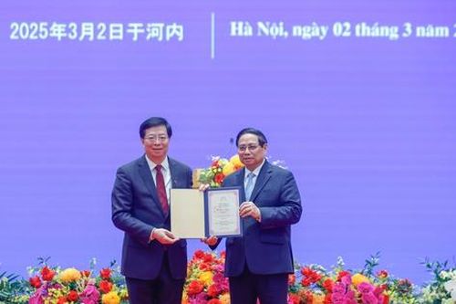 Thủ tướng Phạm Minh Chính là 'Giáo sư danh dự' Đại học Thanh Hoa (Trung Quốc)