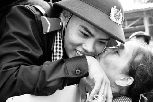 Tiếng gọi non sông