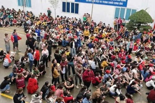 Thanh Hóa: hàng nghìn công nhân ngừng việc đòi quyền lợi