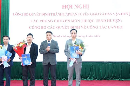 Huyện Thanh Oai bổ nhiệm lãnh đạo các phòng chuyên môn sau sắp xếp bộ máy