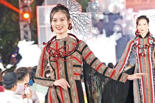 Xây dựng thương hiệu thành phố của lễ hội