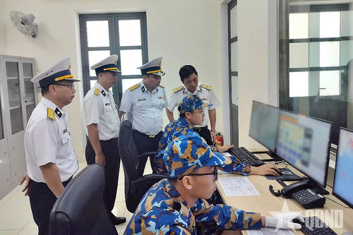 Quân chủng Hải quân kiểm tra Trạm ra-đa 2511, Trung đoàn 251
