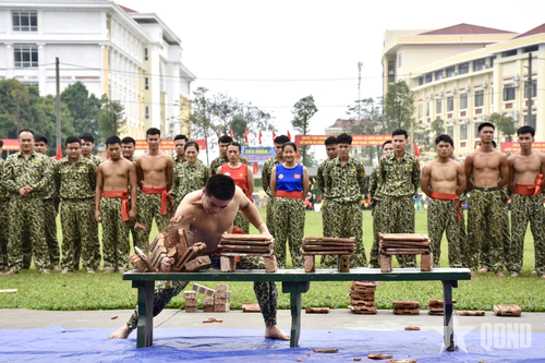 Trường Sĩ quan Đặc công tổ chức Lễ ra quân Huấn luyện năm 2025
