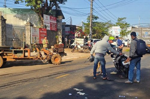 Ra đường sợ nhất công nông!
