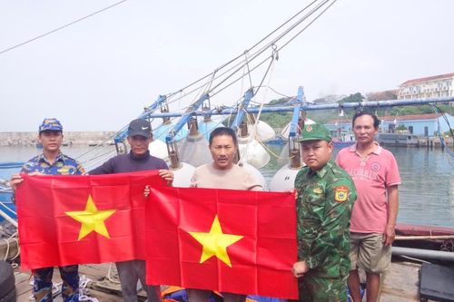 BĐBP Quảng Trị: Kịp thời cấp cứu ngư dân gặp nạn trên biển