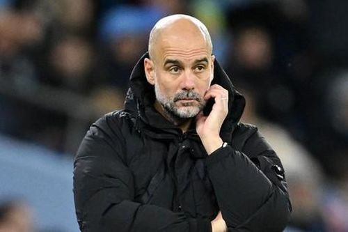 Pep Guardiola chỉ trích chất lượng bóng ở FA Cup