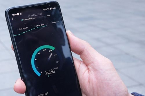 Việt Nam tăng 15 bậc về tốc độ Internet di động