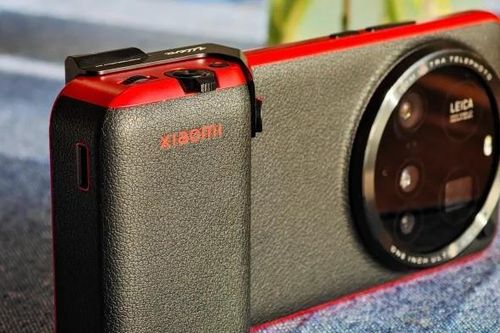Loạt điện thoại đáng chú ý của Xiaomi, Samsung tại MWC 2025