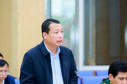Đồng chí Phạm Hồng Quang giữ chức Giám đốc Sở Xây dựng Nghệ An