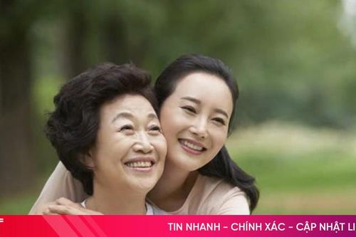 Đôi bàn tay mẹ