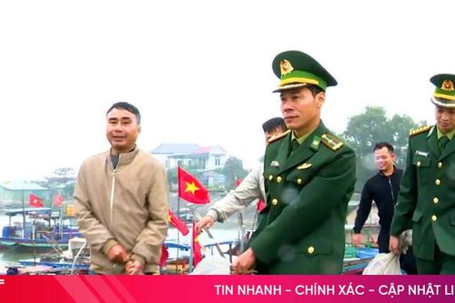 Sát cánh cùng ngư dân vươn khơi