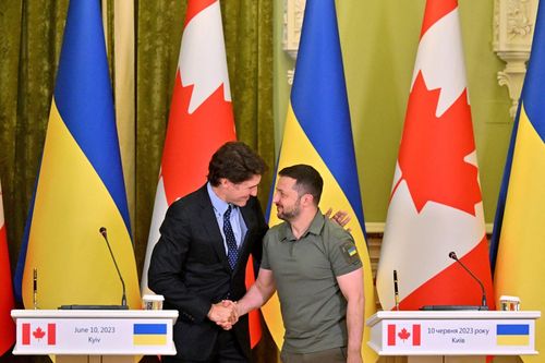 Canada áp đặt các lệnh trừng phạt mới đối với Liên bang Nga
