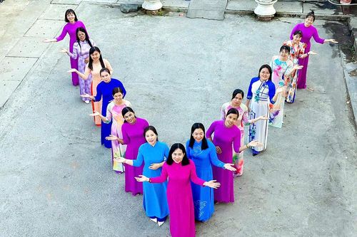 Tri Tôn phát động Tuần lễ áo dài Việt Nam